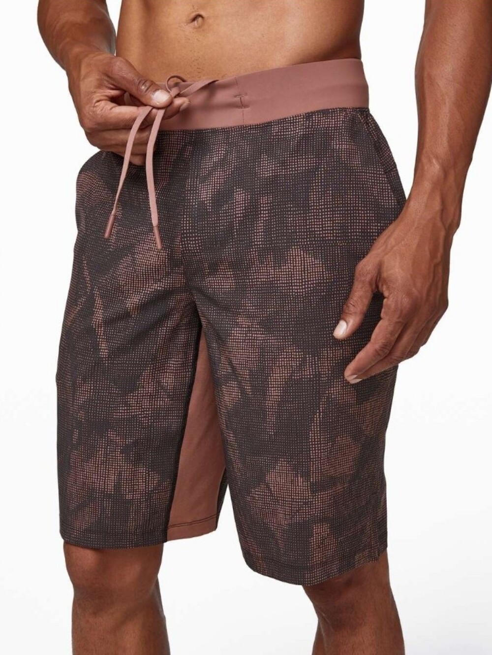 Lululemon T.H.E. Short 11" •Linerless •Size Large •Illusion Red Dust